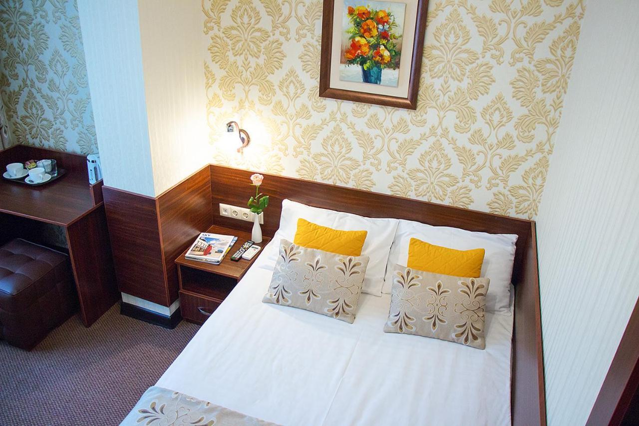 Hotel Silk Way Ałma Ata Zewnętrze zdjęcie