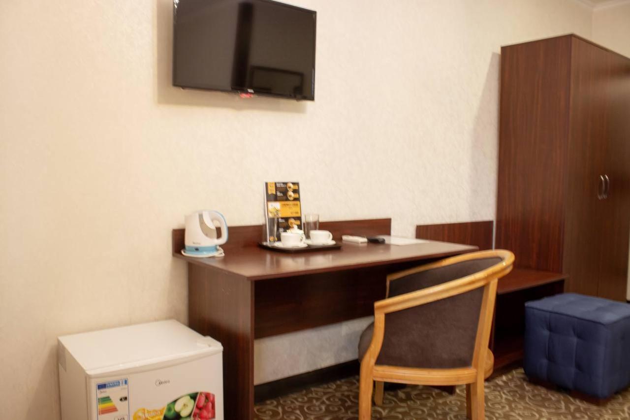 Hotel Silk Way Ałma Ata Zewnętrze zdjęcie
