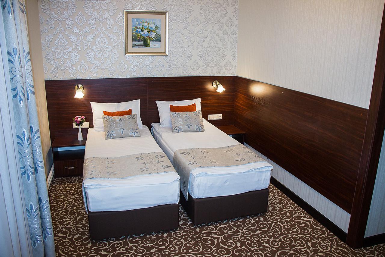 Hotel Silk Way Ałma Ata Zewnętrze zdjęcie