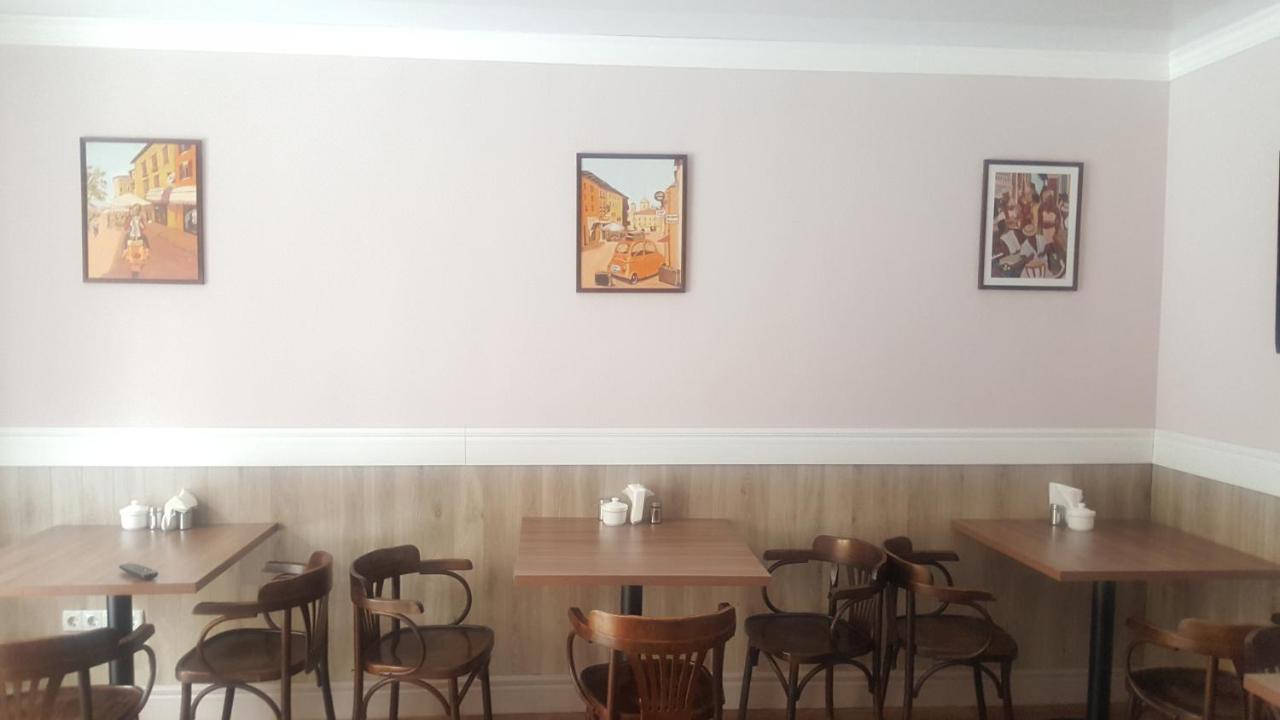 Hotel Silk Way Ałma Ata Zewnętrze zdjęcie